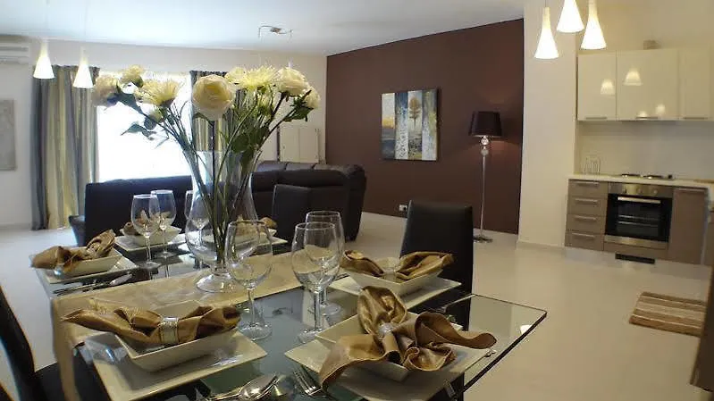 Hotel Eri Apartments 366 Saint Julian's